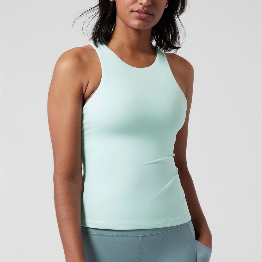 Athleta conscious support top, size Small D-DD